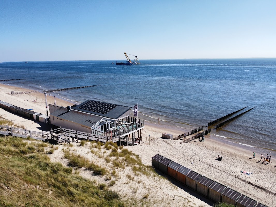 Strandpaviljoen Neptunus in Zoutelande, foto 3