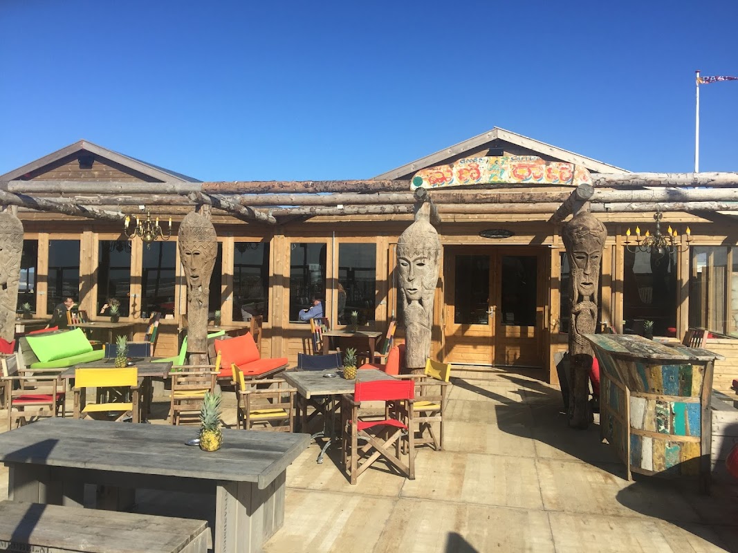 Strandpaviljoen Paal 14 in Katwijk
