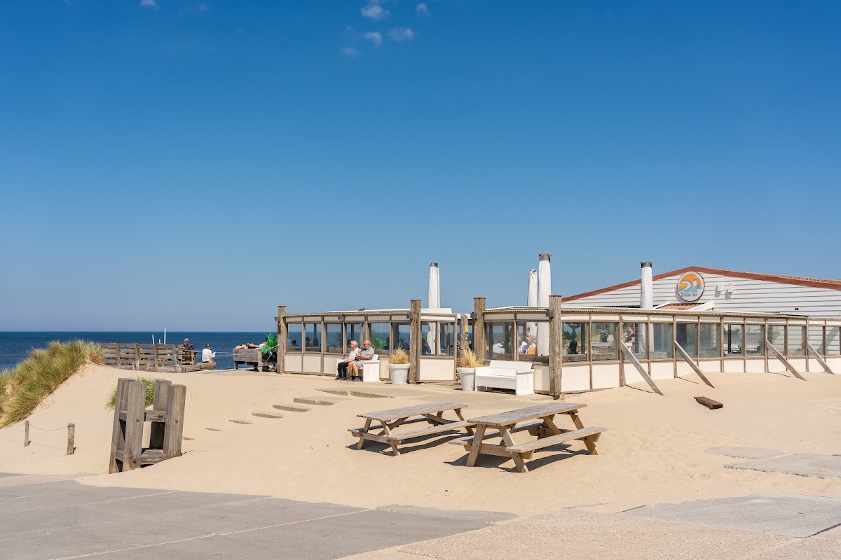 Strandpaviljoen Strandpaal 21 in De Koog (Texel), foto 3