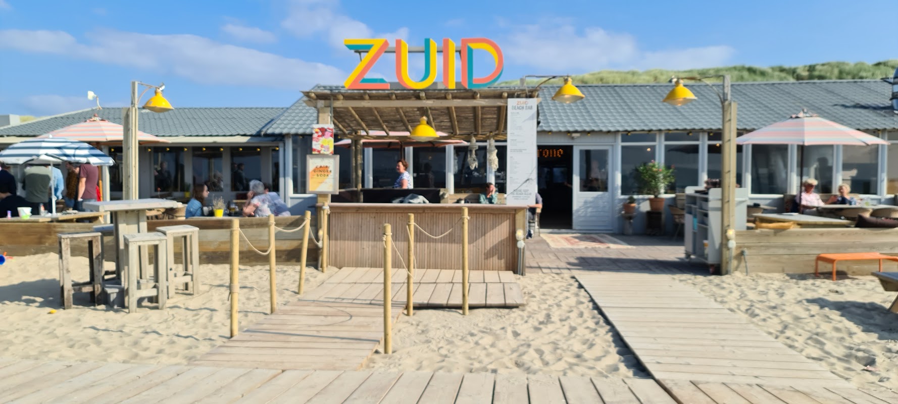 Strandpaviljoen Zuid in Scheveningen