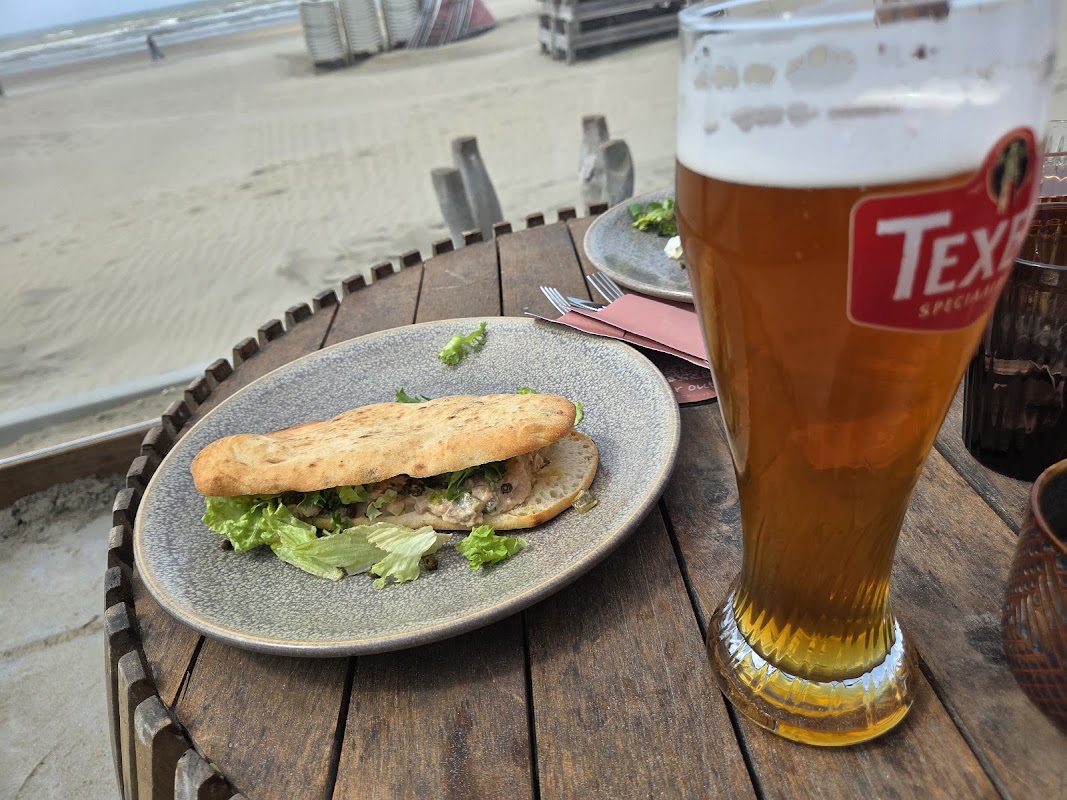 Beachclub Far Out in Zandvoort - foto 4