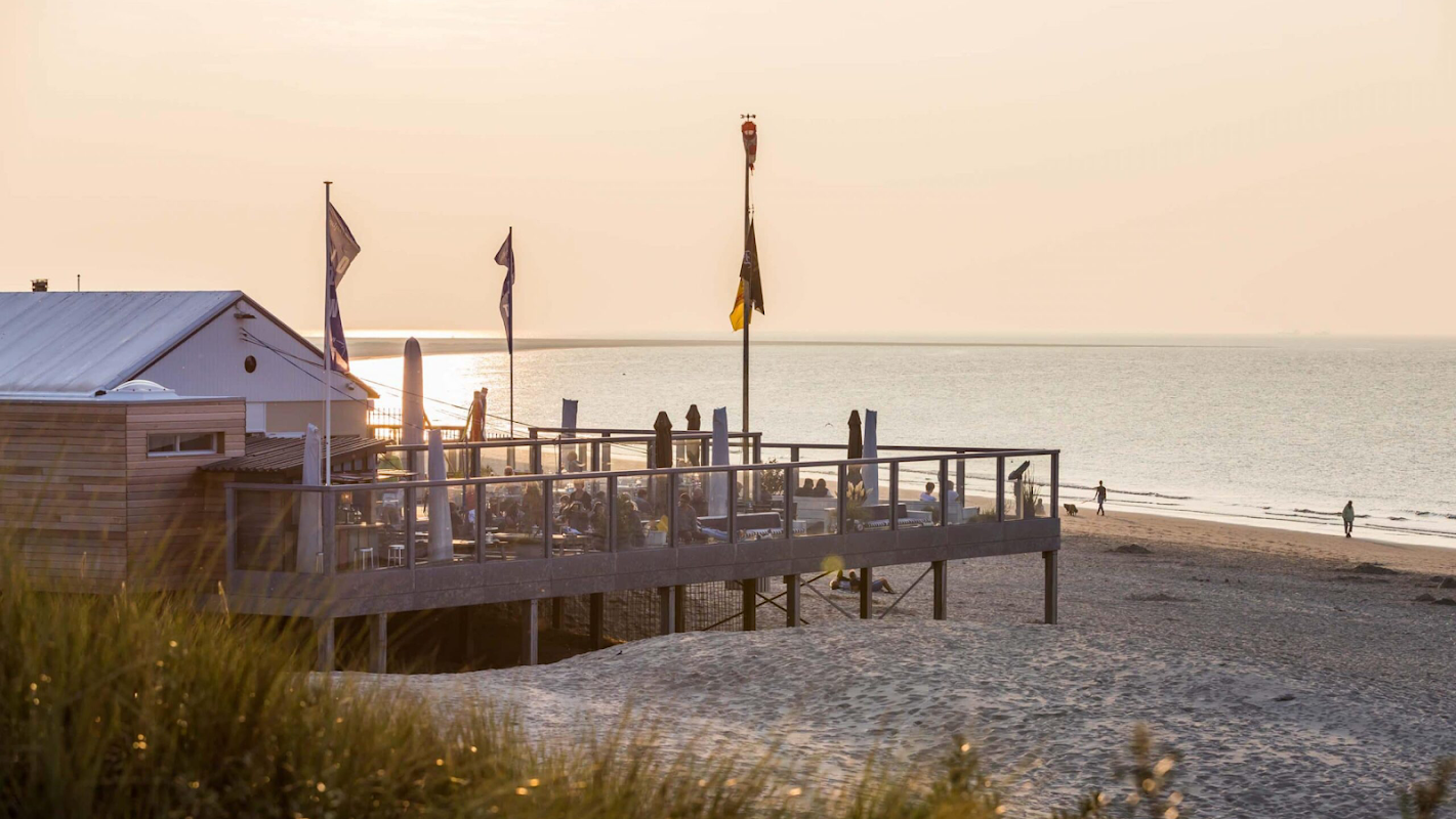 Strandpaviljoen Zuid Zuid West in Renesse
