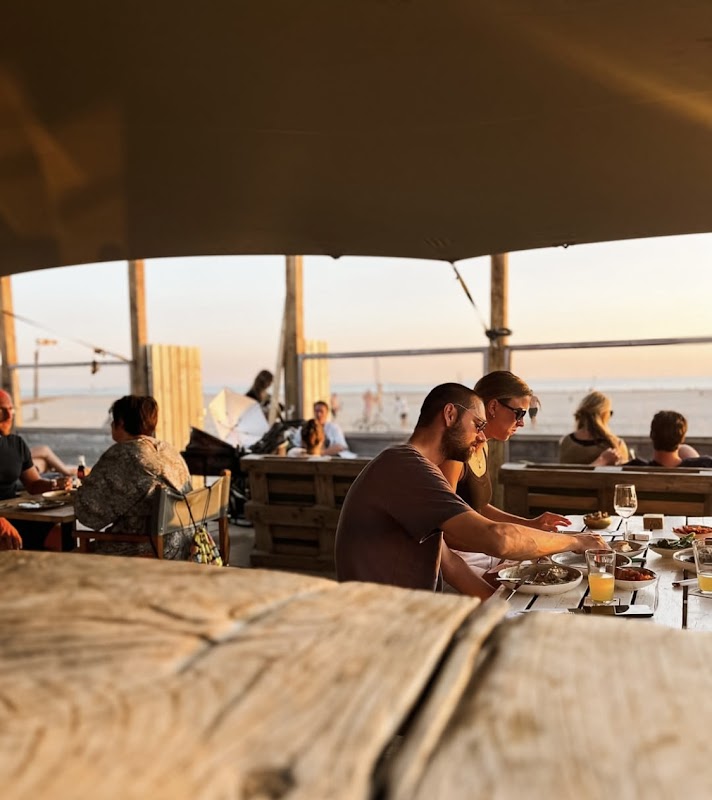Beachclub Makai in IJmuiden aan Zee, foto 2