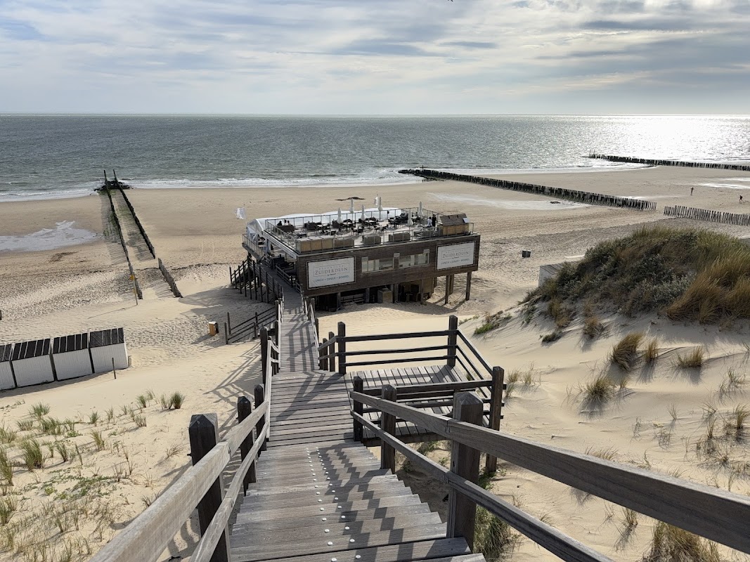 Strandpaviljoen De Strandzot in Zoutelande, foto 4