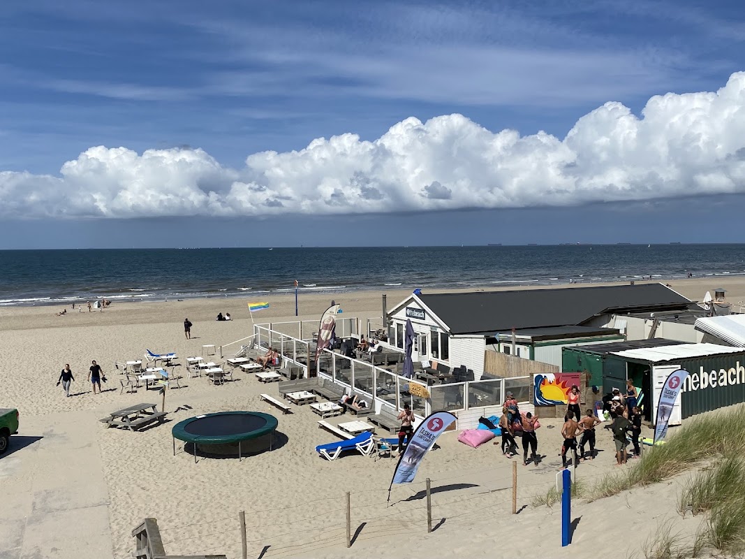 @TheBeach in Kijkduin, foto 2