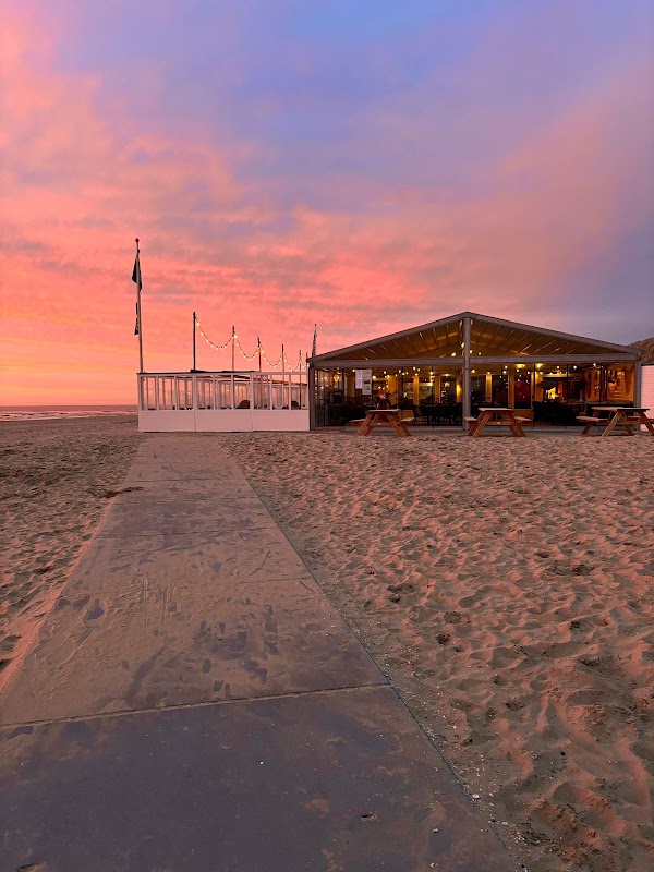 Willy Noord Strandpaviljoen in Katwijk, foto 2