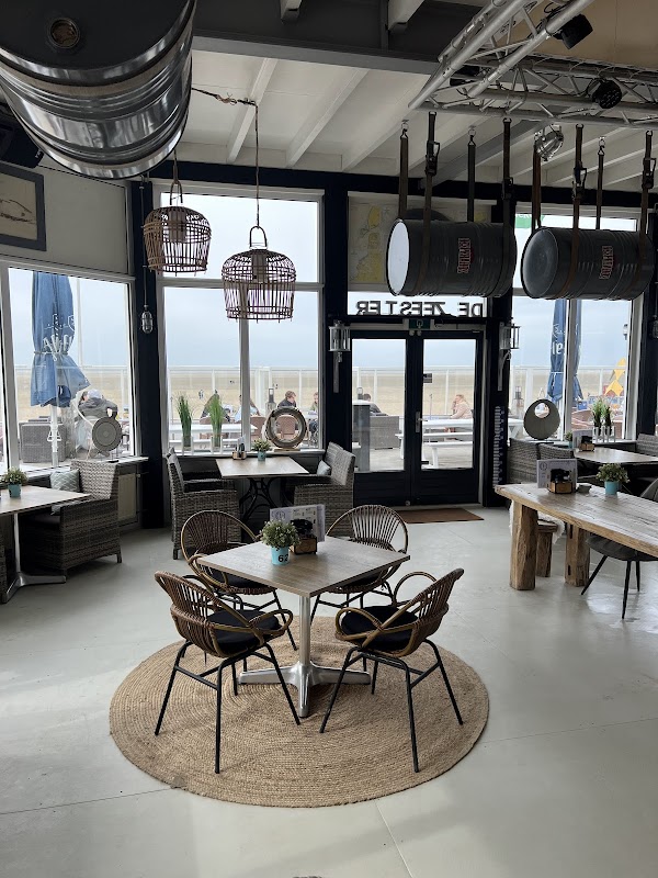 Strandcafé De Zeester in Ouddorp aan Zee, foto 5