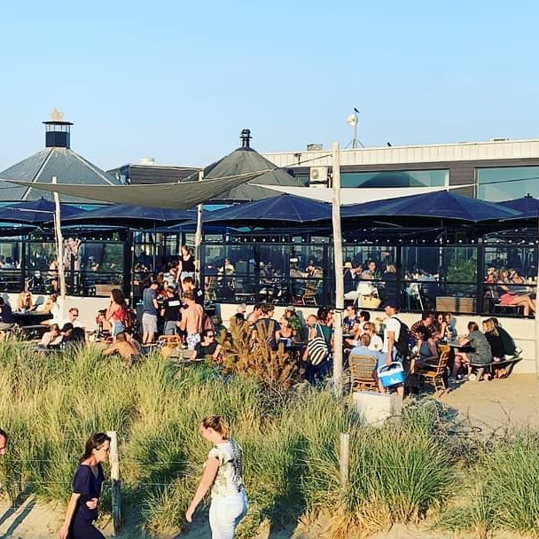 Parnassia aan Zee - Strandtent Bloemendaal in Bloemendaal