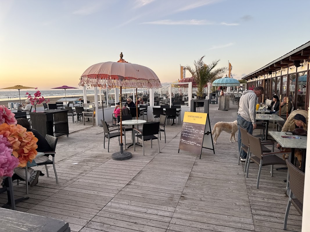 Strandpaviljoen Havana aan Zee in Zandvoort, foto 3
