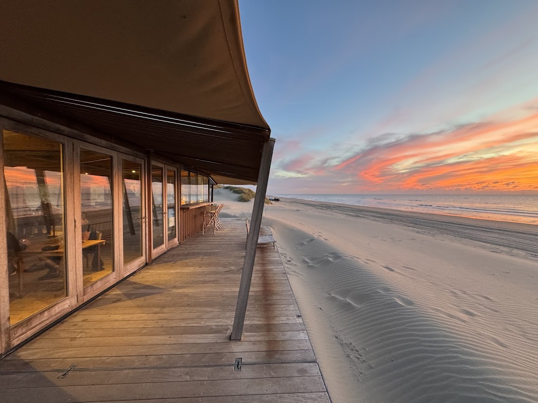 Outpost in Zandvoort, foto 2