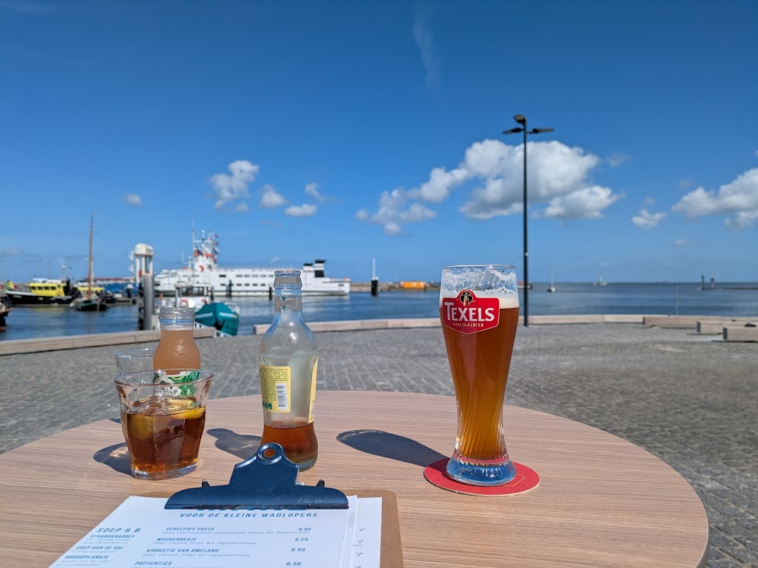 Restaurant MARE in Lauwersoog, foto 2