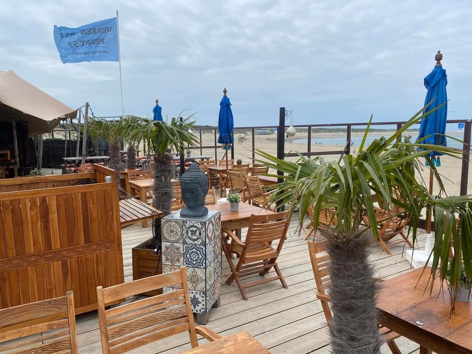 Beachclub Perry's in Scharendijke