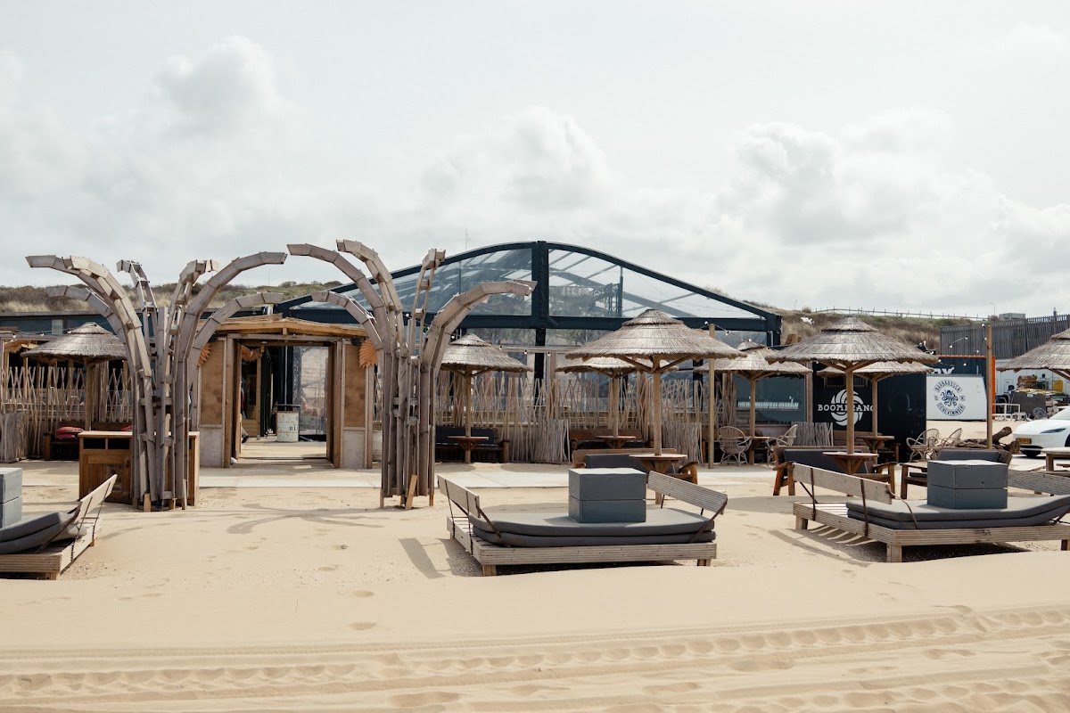 Boomerang Beach in Scheveningen, foto 3